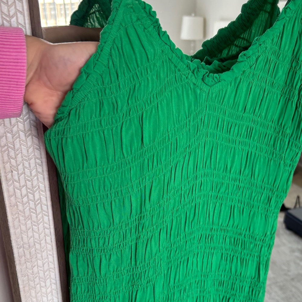 H&M Vibrant Green Ruffle Top - Picture 6 of 6